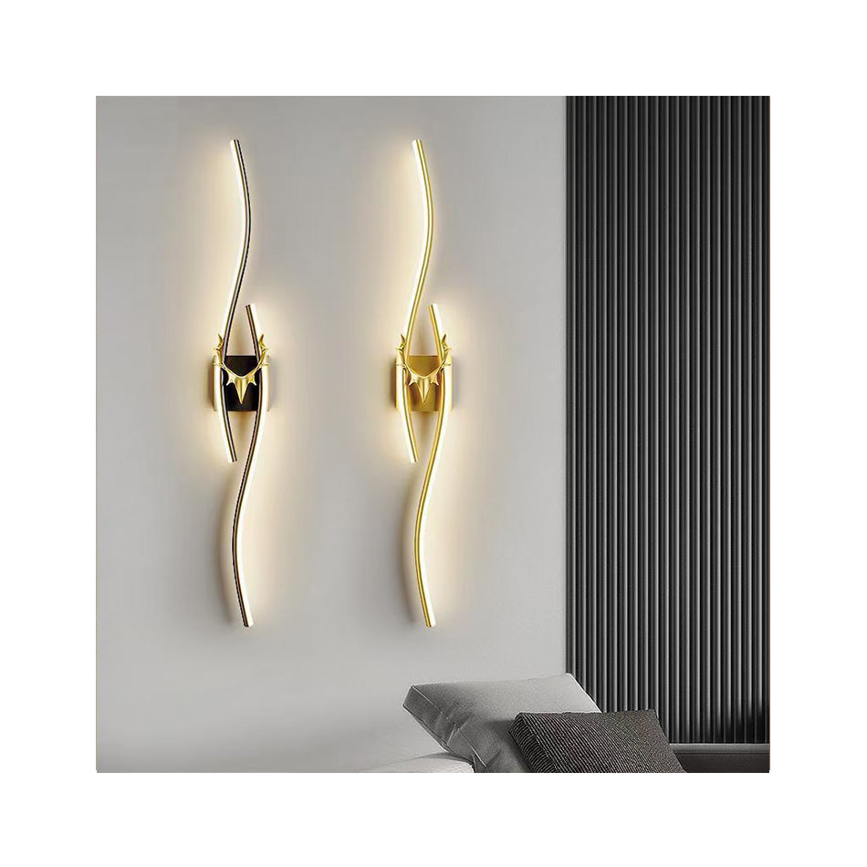 Swirling Antler Stag Curvy Wall Light